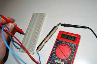 measure DC Voltage